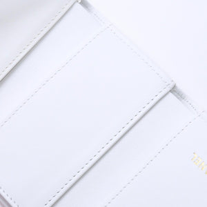 極美品 CHANEL シャネル CHANEL 19 スモールフラップウォレット 三つ折り財布 AP1064 32番台 ココマーク ラムスキン ホワイト 中古 4a003636