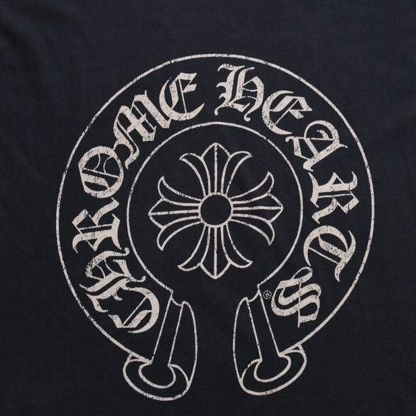 CHROME HEARTS クロムハーツ ホースシュー CHプラス 半袖Tシャツ ネイビー スクロールラベル Mサイズ カットソー 美品 中古 4a003852