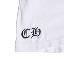 画像をギャラリービューアに読み込む, CHROME HEARTS クロムハーツ ロゴプリント半袖Tシャツ CHプラス スクロールラベル ホースシュー ホワイト Mサイズ 美品 中古 4a003853