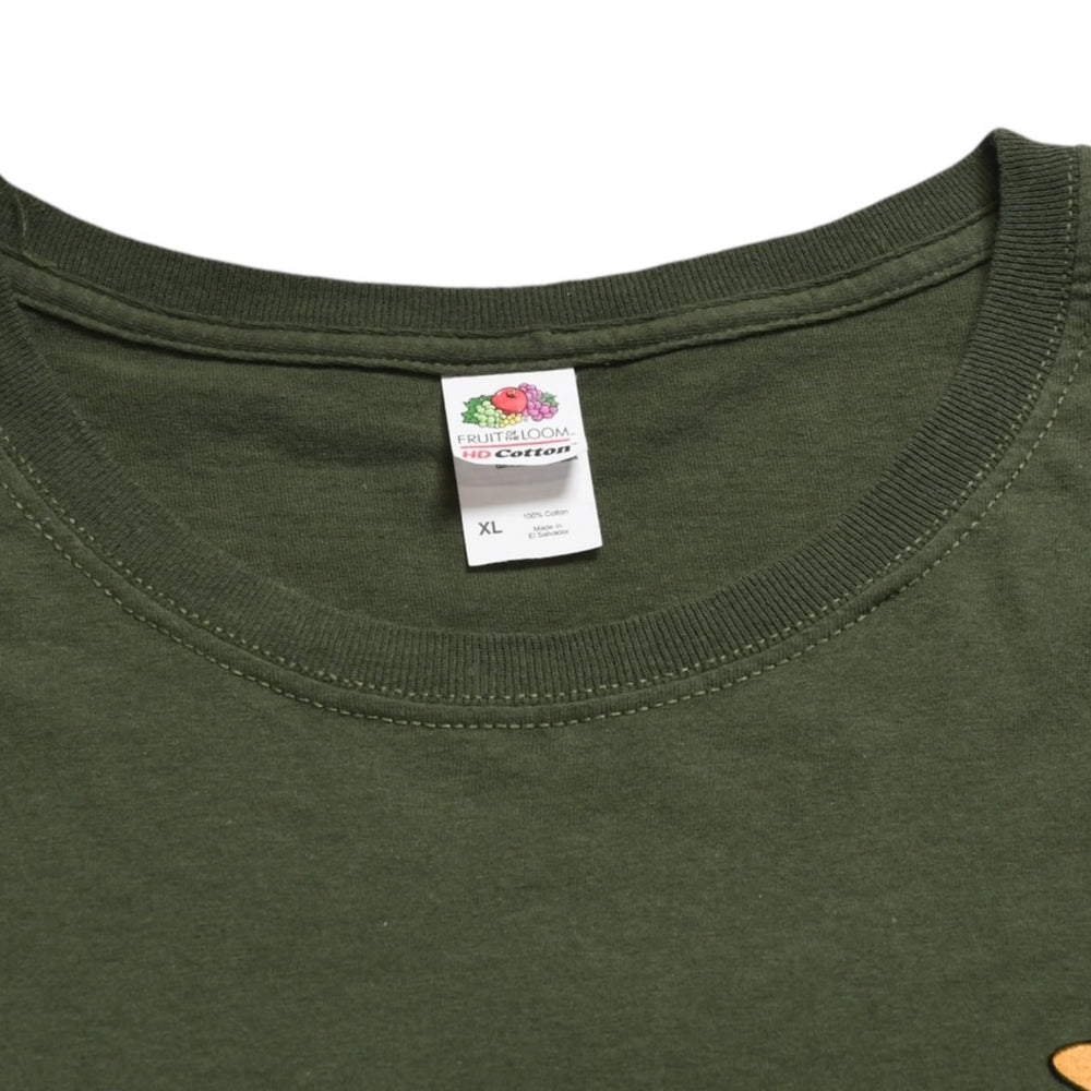 極美品 フルーツオブザルーム グラフィックTシャツ 男性イラストデザイン オリーブ ミリタリーカラー XLサイズ 中古 4a003428