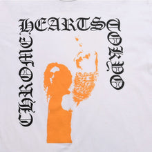 Load image into Gallery viewer, CHROME HEARTS クロムハーツ Tシャツ AOYAMA 20TH ANNIVERSARY 青山20周年記念 リチャードスターク サイズL ホワイト オレンジ 美品 中古 4a003857
