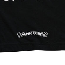 Load image into Gallery viewer, CHROME HEARTS クロムハーツ Made in hollywood バックプリントTシャツ ホースシュー CHプラス スクロールラベル ブラック ホワイト Sサイズ 美品 中古 4a003864