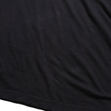 Load image into Gallery viewer, CHROME HEARTS クロムハーツ ヴァーティカルロゴ Tシャツ スクロールラベルロゴ ブラック イエロー サイズL 良品 中古 4a003858