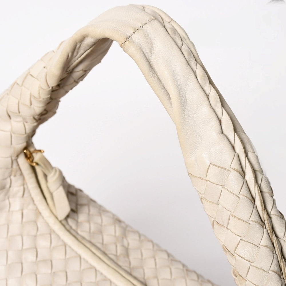 BOTTEGA VENETA Intrecciato Hobo Bag Handbag 115653 White Ivory Lambskin Gold Hardware Good Used 4a003888