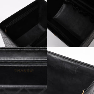 Very Good Condition CHANEL Bicolore Vanity Bag Handbag Coco Mark No. 3 Lambskin Black Gold Hardware Good Condition Used 4a003892