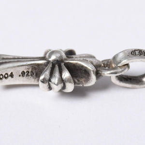極美品 CHROME HEARTS クロムハーツ ベイビーファットクロス ペンダントトップ 重量約2.3g 旧型 中古 4a003792