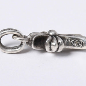 極美品 CHROME HEARTS クロムハーツ ベイビーファットクロス ペンダントトップ 重量約2.3g 旧型 中古 4a003792