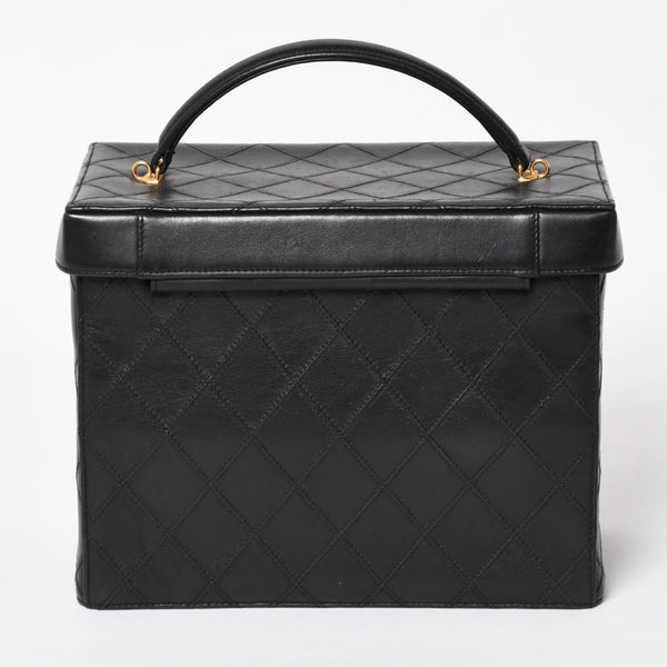 Very Good Condition CHANEL Bicolore Vanity Bag Handbag Coco Mark No. 3 Lambskin Black Gold Hardware Good Condition Used 4a003892