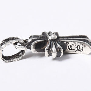 極美品 新型 CHROME HEARTS クロムハーツ CRS BBYFAT ベイビーファットクロス ペンダントトップ チャーム 重量約2.09g シルバー925 中古 4a003808