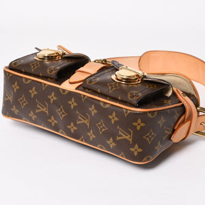 Like new LOUIS VUITTON Monogram Hudson PM One Shoulder Bag M40027 Brown Gold Hardware Used 4a003884