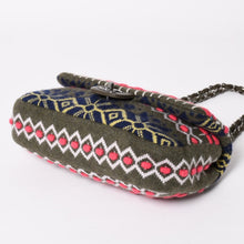 Load image into Gallery viewer, 極美品 CHANEL シャネル Shoulder Bag ショルダーバッグ ココマーク ノルディック柄 Wチェーン 21番台 シルバー金具 グリーン 中古 4a003837