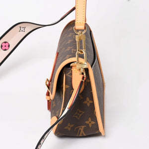 Very Good Condition LOUIS VUITTON Monogram Monogram Diane NM PM M45985 PVC Canvas Tanned Leather Brown Gold Hardware Used 4a004073