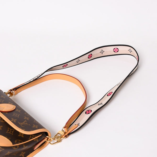 Very Good Condition LOUIS VUITTON Monogram Monogram Diane NM PM M45985 PVC Canvas Tanned Leather Brown Gold Hardware Used 4a004073