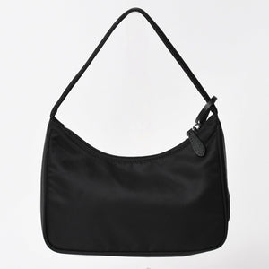 Like new product PRADA Hobo Handbag MV515 Triangle Logo Triangle Logo Plate Nylon Black Used 4a003875