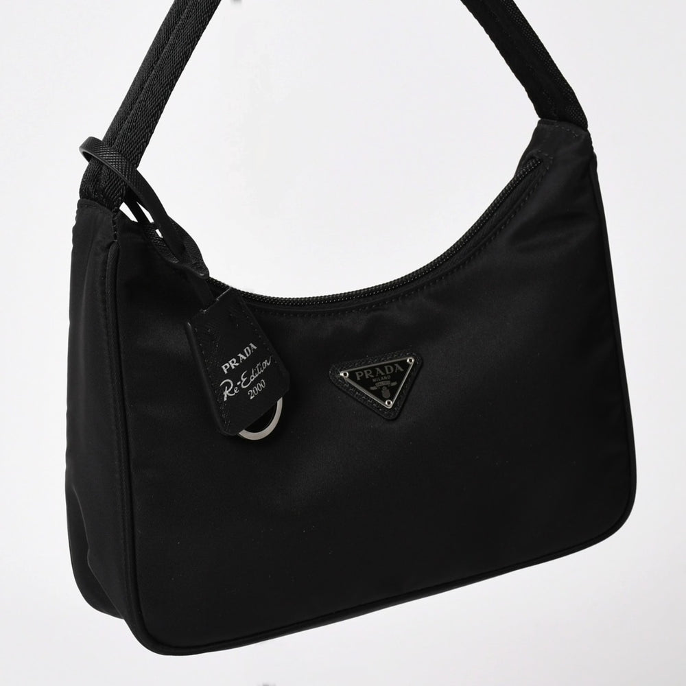 新品同様品 PRADA プラダ ホーボー ハンドバッグ MV515 トライアングルロゴ 三角ロゴプレート ナイロン ブラック 中古 4a003875