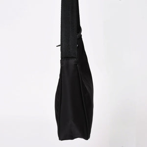 Like new product PRADA Hobo Handbag MV515 Triangle Logo Triangle Logo Plate Nylon Black Used 4a003875