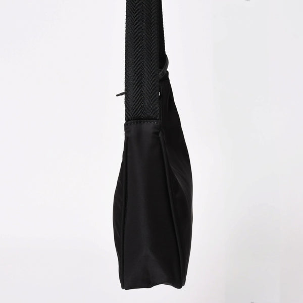 Like new product PRADA Hobo Handbag MV515 Triangle Logo Triangle Logo Plate Nylon Black Used 4a003875