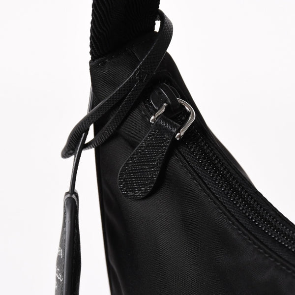 Like new product PRADA Hobo Handbag MV515 Triangle Logo Triangle Logo Plate Nylon Black Used 4a003875