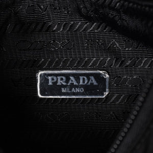 Like new product PRADA Hobo Handbag MV515 Triangle Logo Triangle Logo Plate Nylon Black Used 4a003875