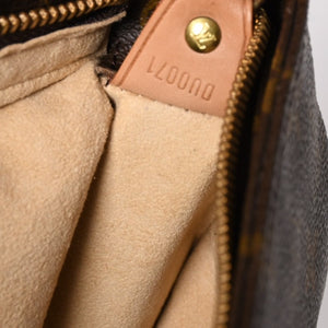 LOUIS VUITTON Looping GM Handbag Monogram M51145 Brown Gold Hardware Good Condition Used 4a004225
