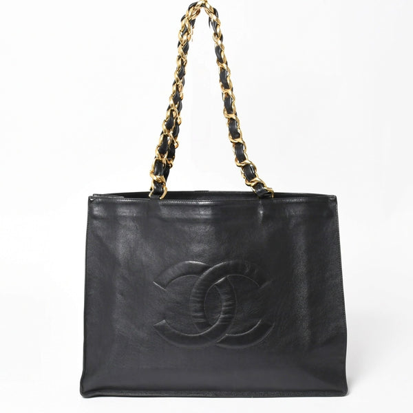 CHANEL シャネル チェーントートバッグ ジャンボトートバッグ デカココマーク ラムスキン ブラック シリアル不明 ゴールド金具 美品 中古 4a003911