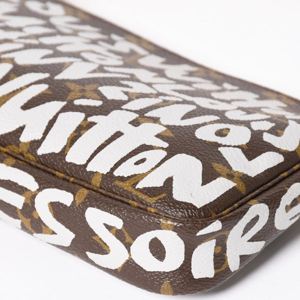 Very Good Condition LOUIS VUITTON Pochette Accessory Soir Accessor Pouch M92192 Monogram Graffiti Used 4a004279