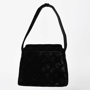 極美品 CHANEL シャネル ワンショルダーバッグ 4番台 ココマーク ベルベット キルティング ターンロック ブラック ゴールド金具 中古 4a003933