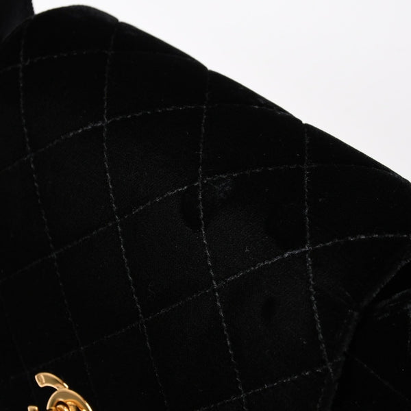 極美品 CHANEL シャネル ワンショルダーバッグ 4番台 ココマーク ベルベット キルティング ターンロック ブラック ゴールド金具 中古 4a003933