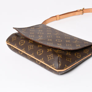 Very good condition LOUIS VUITTON Musette Tango shoulder bag M51257 Monogram canvas SP1011 Brown Gold hardware Used 4a003912