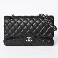 CHANEL シャネル マトラッセ25 Wフラップ Wチェーンショルダーバッグ 19番台 ラムスキン ココマーク ブラック シルバー金具 美品 中古 4a003961
