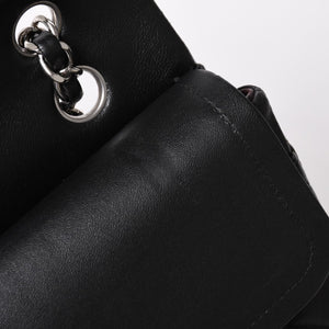 CHANEL シャネル マトラッセ25 Wフラップ Wチェーンショルダーバッグ 19番台 ラムスキン ココマーク ブラック シルバー金具 美品 中古 4a003961