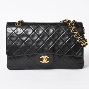 Very Good Condition CHANEL Chanel Matelasse 25 W Flap W Chain Shoulder Bag No. 5 Coco Mark Lambskin Black Gold Hardware Used 4a003913