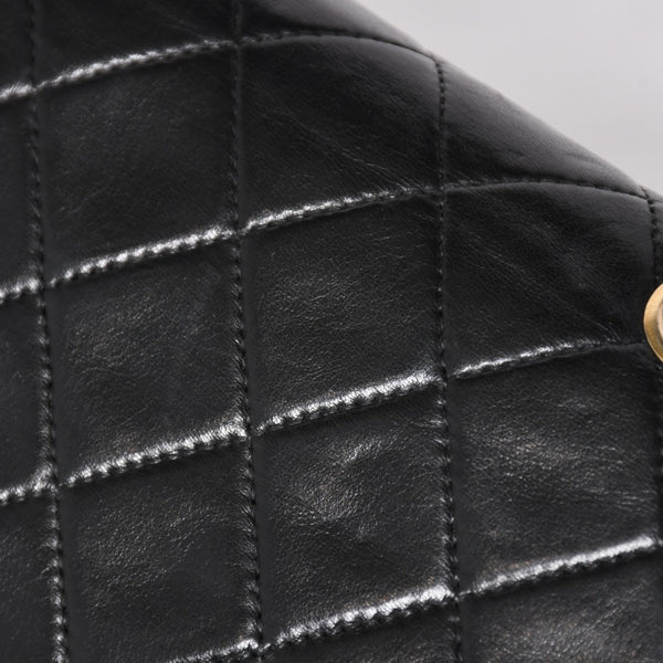 Very Good Condition CHANEL Chanel Matelasse 25 W Flap W Chain Shoulder Bag No. 5 Coco Mark Lambskin Black Gold Hardware Used 4a003913