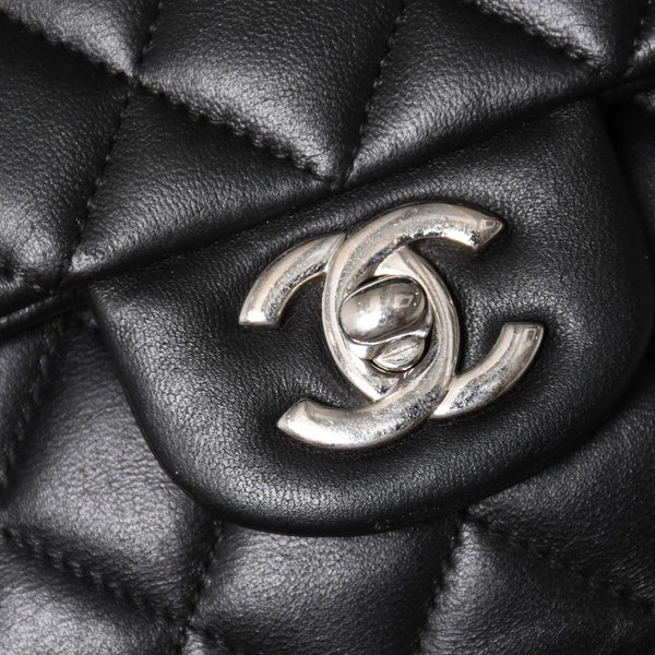 CHANEL シャネル マトラッセ25 Wフラップ Wチェーンショルダーバッグ 19番台 ラムスキン ココマーク ブラック シルバー金具 美品 中古 4a003961
