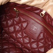 画像をギャラリービューアに読み込む, CHANEL シャネル コココクーン MM トートバッグ A48611 13番台 ココマーク ラムスキン ゴールド 美品 中古 4a003918