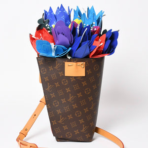 Like new LOUIS VUITTON 22FW Flower Bouquet Shoulder Bag M81618 Monogram Brown Virgil Abloh Used 4a004274