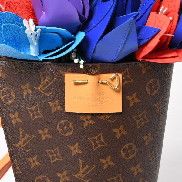 Like new LOUIS VUITTON 22FW Flower Bouquet Shoulder Bag M81618 Monogram Brown Virgil Abloh Used 4a004274
