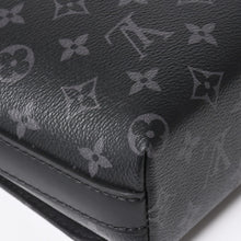 画像をギャラリービューアに読み込む, LOUIS VUITTON ルイヴィトン ショルダーバッグ M44000 ディストリクト NMモノグラム･エクリプス ブラック RFID 美品 中古 4a003922