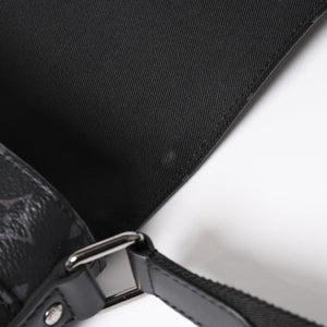 LOUIS VUITTON Shoulder Bag M44000 District NM Monogram Eclipse Black RFID Good Condition Used 4a003922