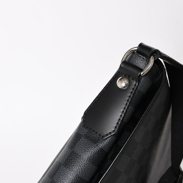 極美品 LOUIS VUITTON ルイヴィトン ダニエルMM ショルダーバッグ N58029 ダミエグラフィット SP2101 ブラック シルバー金具 中古 4a003942