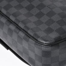 画像をギャラリービューアに読み込む, 極美品 LOUIS VUITTON ルイヴィトン ダニエルMM ショルダーバッグ N58029 ダミエグラフィット SP2101 ブラック シルバー金具 中古 4a003942