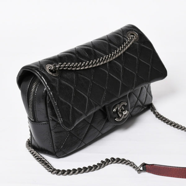 Very Good Condition CHANEL S Flap W Chain Shoulder Bag No. 19 Coco Mark Vintage Calfskin Black Used 4a003951