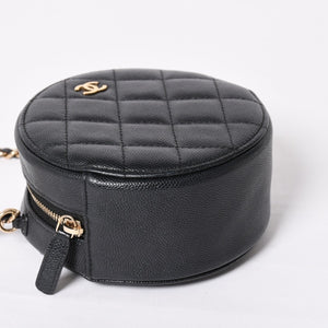 Very Good Condition CHANEL Round Chain Shoulder Bag AP0245 30s Coco Mark Caviar Skin Black Used 4a003968