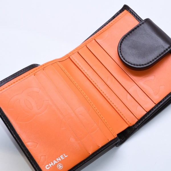 Like new CHANEL Cambon Line Clasp Compact Wallet Bifold Wallet A26720 9th Series Coco Mark Calfskin Used 4a003956