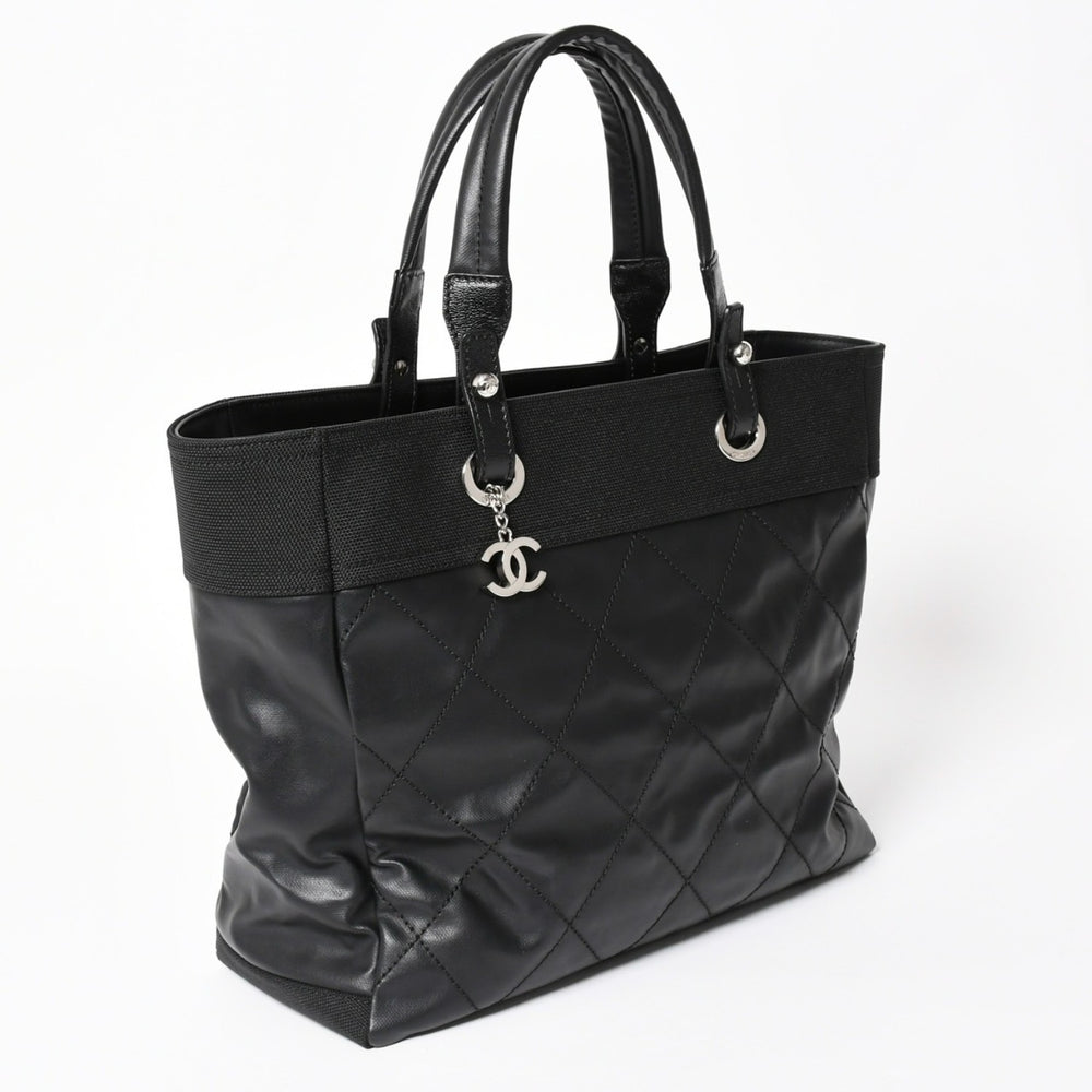 極美品 希少品 CHANEL シャネル トートバッグ パリビアリッツ コーティングキャンバス レザー 黒 ブラック 17番台 中古 4a003954