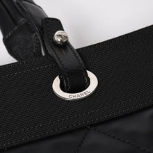 画像をギャラリービューアに読み込む, 極美品 希少品 CHANEL シャネル トートバッグ パリビアリッツ コーティングキャンバス レザー 黒 ブラック 17番台 中古 4a003954
