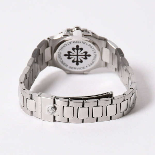 PATEK PHILIPPE パテック フィリップ NAUTILUS ノーチラス 腕時計 4700/1A-050 クォーツ ステンレススチール 黒文字盤 美品 中古 4a003975