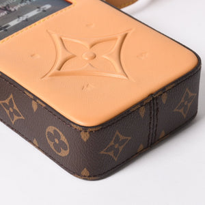 極美品 LOUIS VUITTON ルイヴィトン ミュージック プレイヤー ウェアラブル ウォレット モノグラム ショルダーバッグ バッグ レディース M14063 中古 4a002385