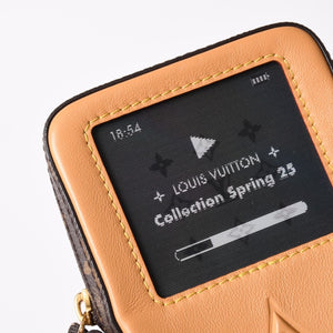 極美品 LOUIS VUITTON ルイヴィトン ミュージック プレイヤー ウェアラブル ウォレット モノグラム ショルダーバッグ バッグ レディース M14063 中古 4a002385