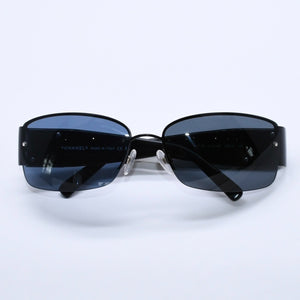 Mint condition CHANEL rimless sunglasses with side rhinestones, square frame, and Coco Mark, black frame, 4117-B 62◻16 125 Used 4a004031